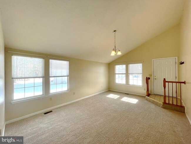 Building Photo - 45586 Curley Ct