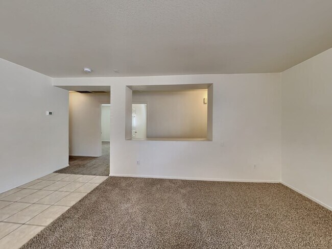 Foto del edificio - 2608 W Bloch Rd