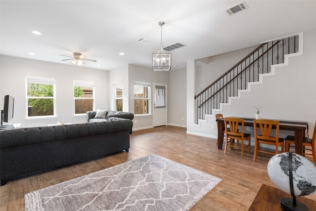 Foto del edificio - 17137 Wilthorne Colony Ct