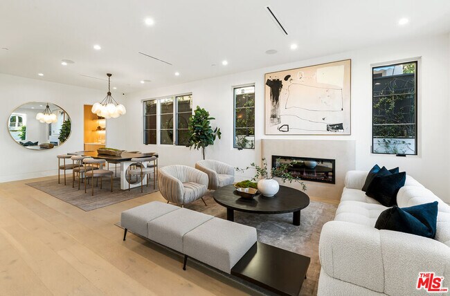 Foto del edificio - 1047 Chautauqua Blvd