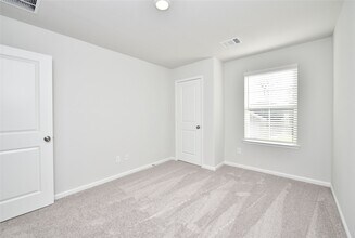 Building Photo - 8034 Peppercorn St