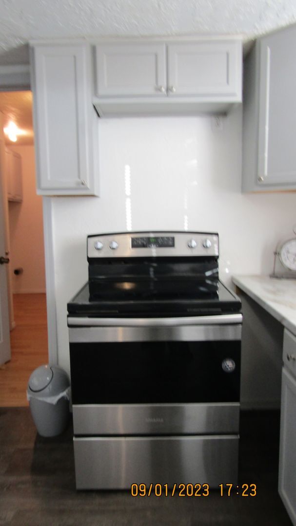 Foto del edificio - 6414 NW Birch Ave