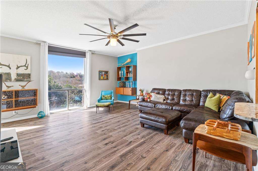 Foto principal - 130 26th St NW