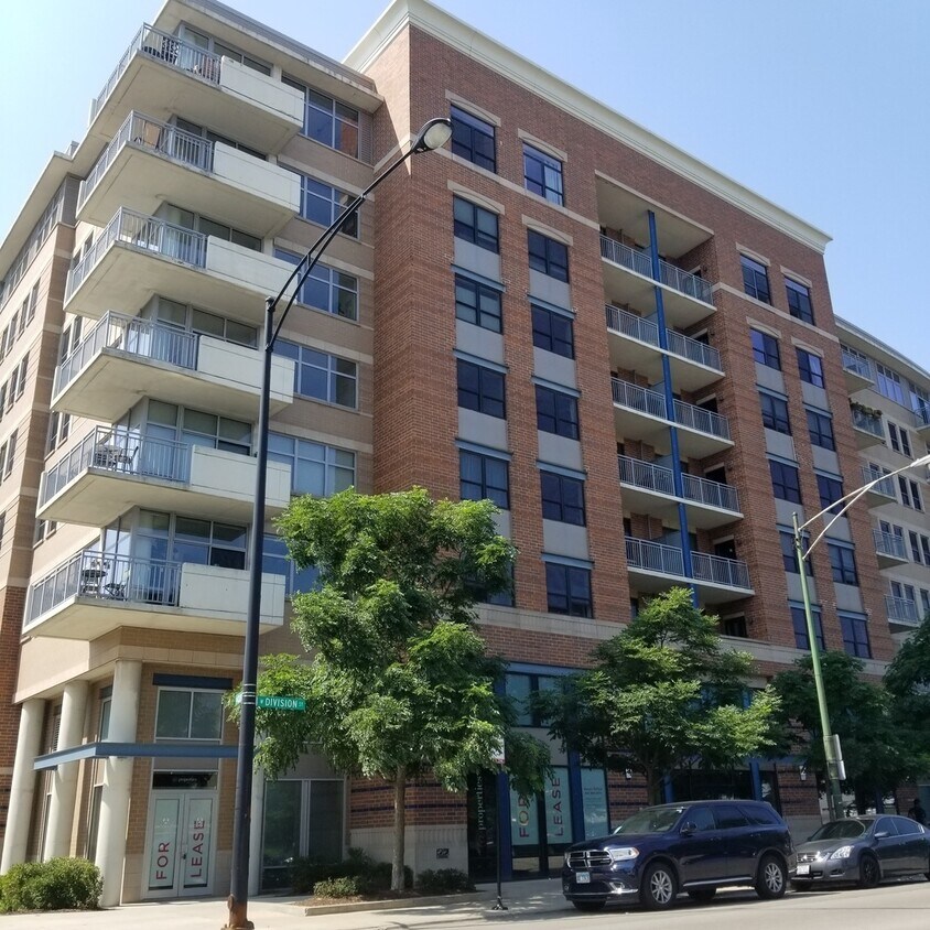Foto principal - 511 W Division St