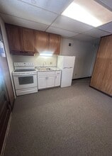Building Photo - 145 Quailwood Pkwy