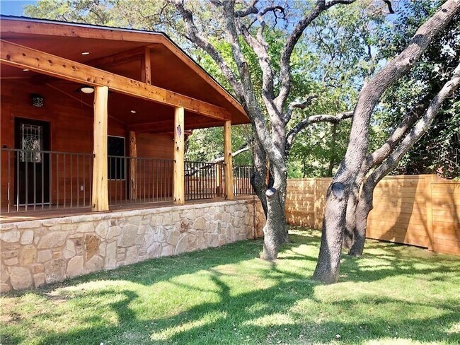 Building Photo - 1300 Lipan Trail