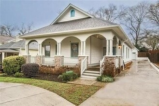 Building Photo - 1338 Mercer Ave