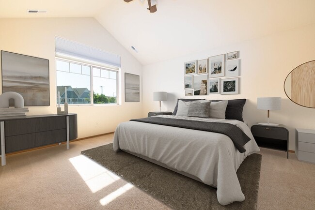 Building Photo - 3 Bed 2.5 Bath Condo that backs to the park!