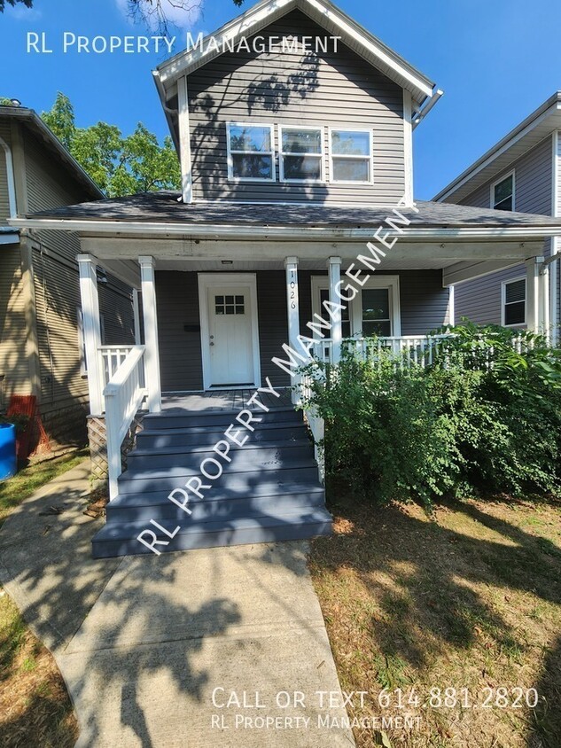 Primary Photo - Charming 2 bedroom 1.5 bathroom home in So...