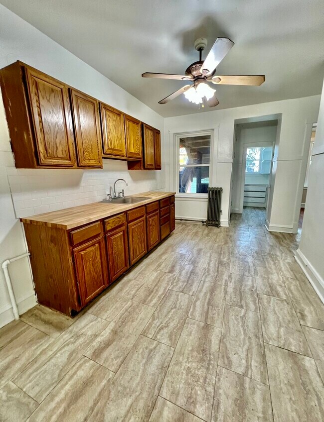 Foto del edificio - 4134 N Francisco Ave