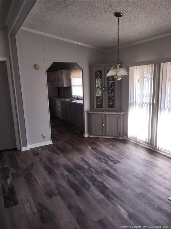 Foto del edificio - 6331 Rennert Rd