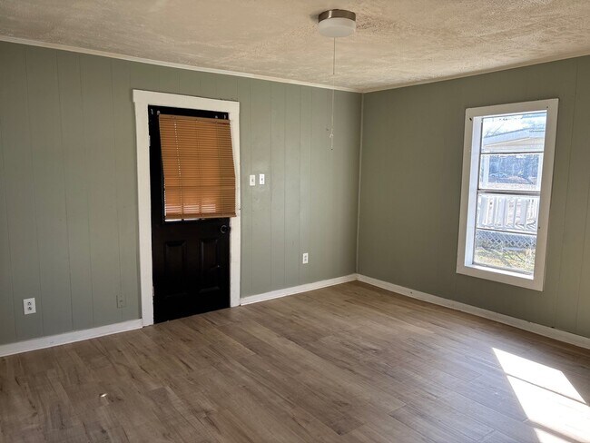 Building Photo - 217 Haywood St