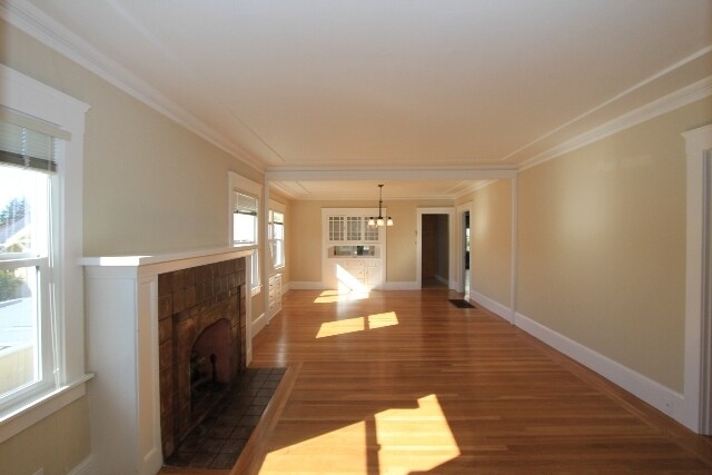Building Photo - Lake Merritt California Craftsman 2-plus B...