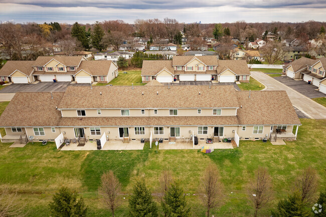 Building Photo - Hunters Gate Townhomes