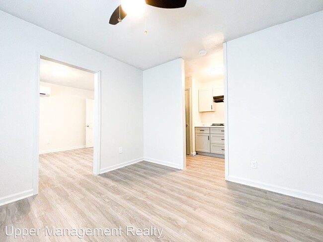 Building Photo - 1 br, 1 bath Apartment - 2114 Toledano Str...