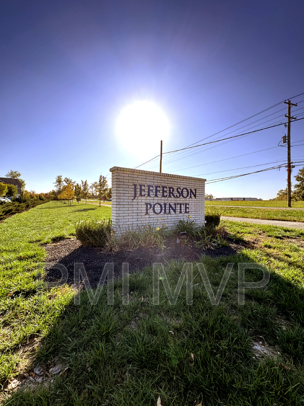 Foto del edificio - 866 Taylor Station Rd