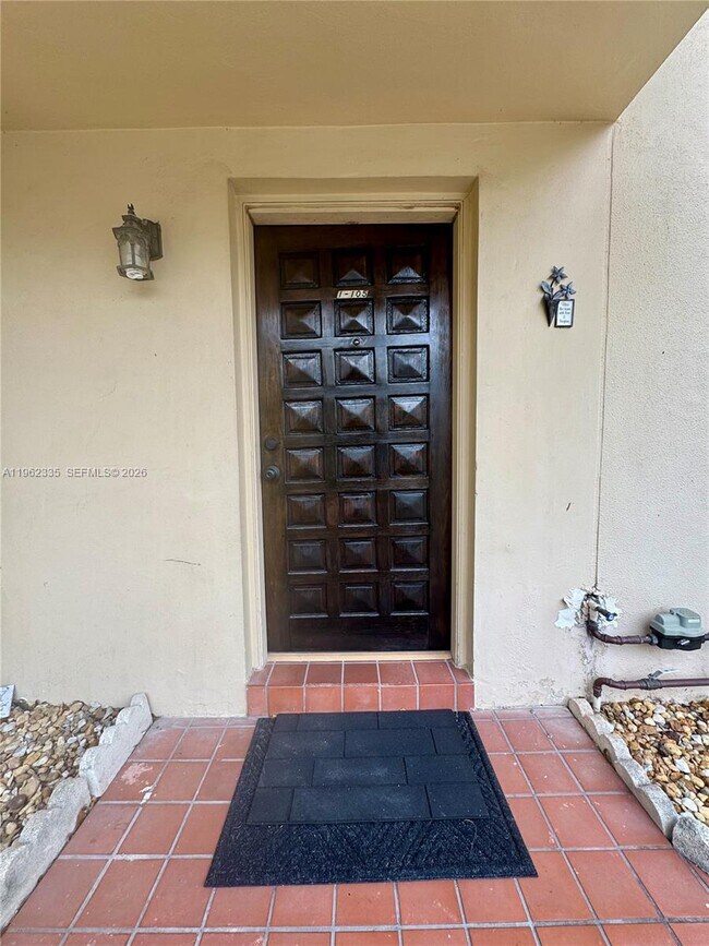 Building Photo - 6375 SW 136th Ct