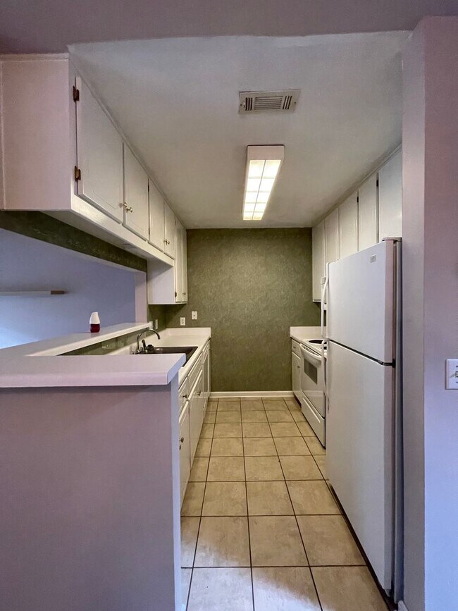 Foto del edificio - 112 Foxchase Ln