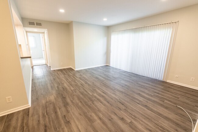 Foto del interior - 312 S. Willaman Drive
