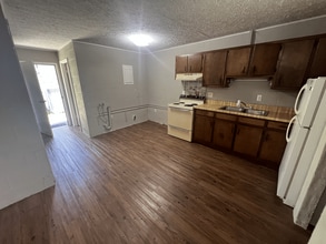 Building Photo - 1027 Glaze Ct