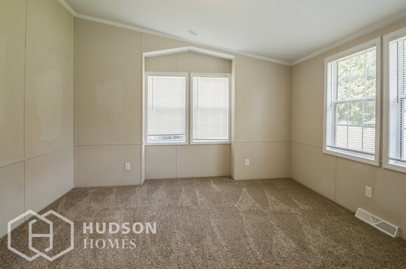 Building Photo - 207 Hayes Farm Rd