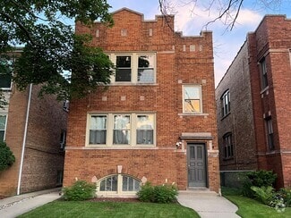 Building Photo - 5730 N McVicker Ave