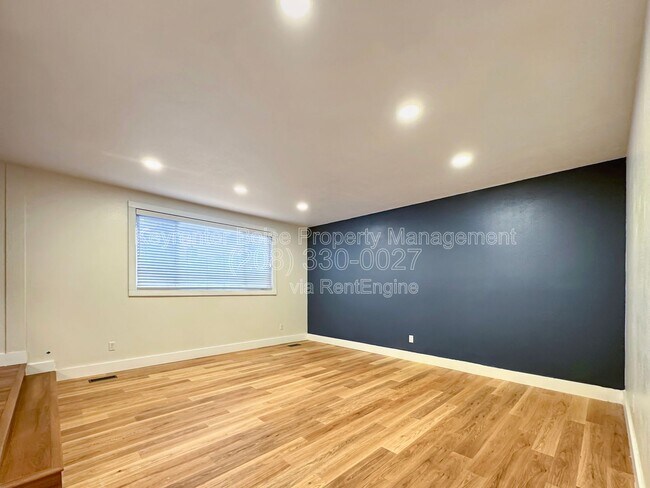 Foto del edificio - 4639 S Cochees Ave