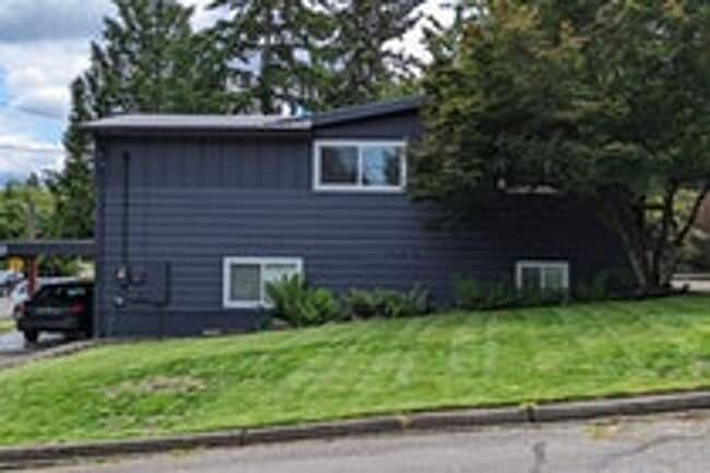 Building Photo - 4bd/2ba House in Fircrest