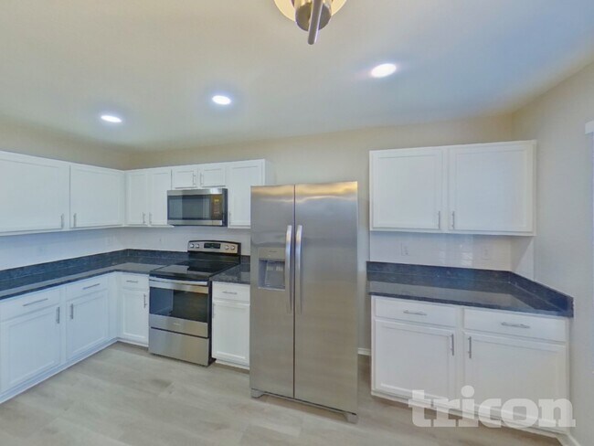 Building Photo - 8783 Cove Meadow Ln