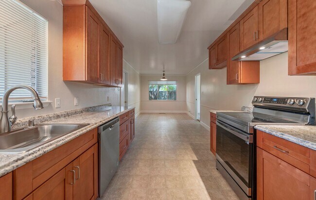 Foto del edificio - Single Family Home in Great West San Jose Neighborhood