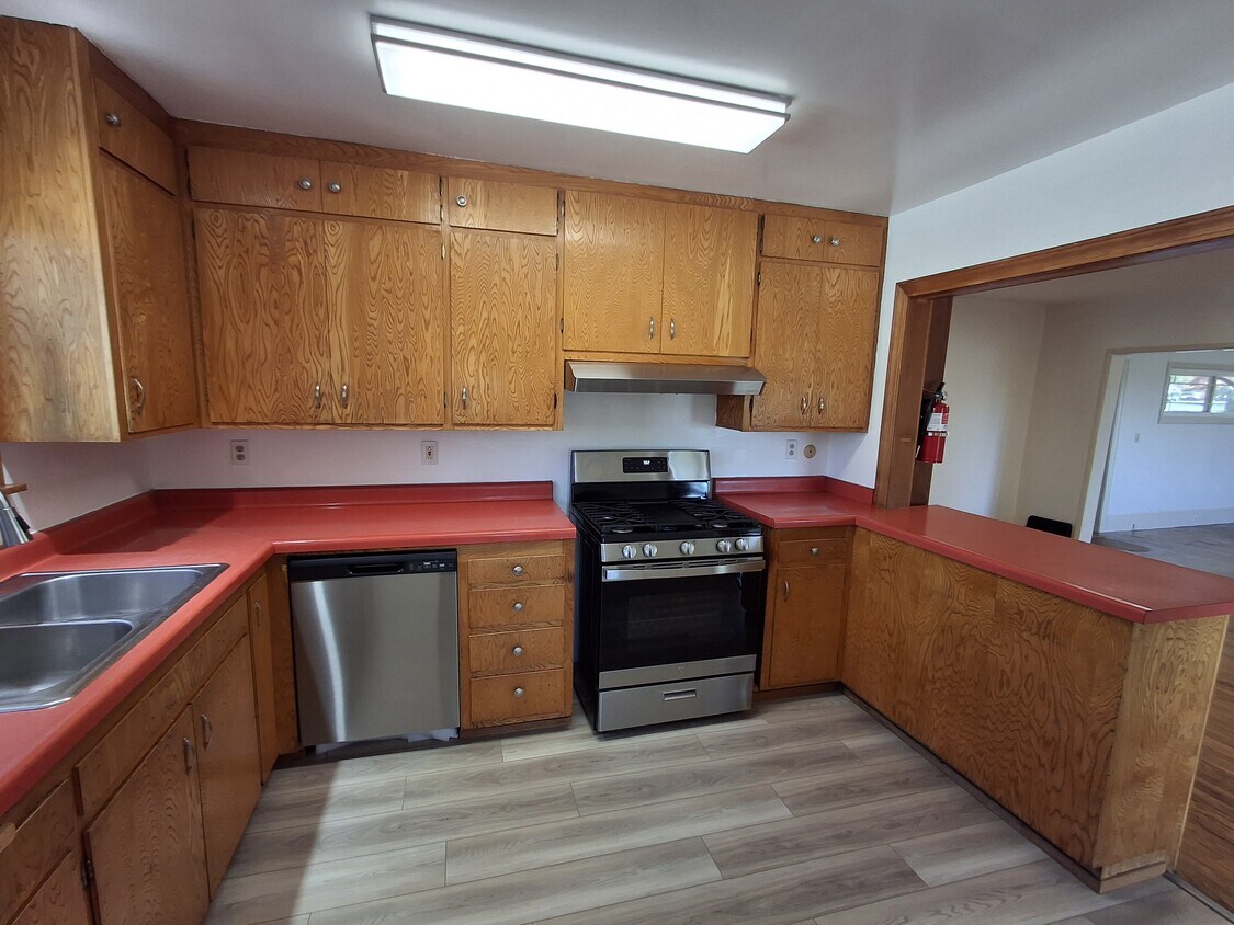 Photo - 1132 Sutter St (Berkeley, CA)