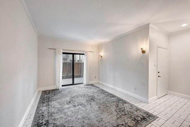 Building Photo - 11711 Memorial Dr