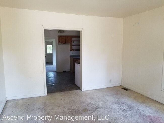 Building Photo - 3 br, 1 bath House - 3523 Parker St