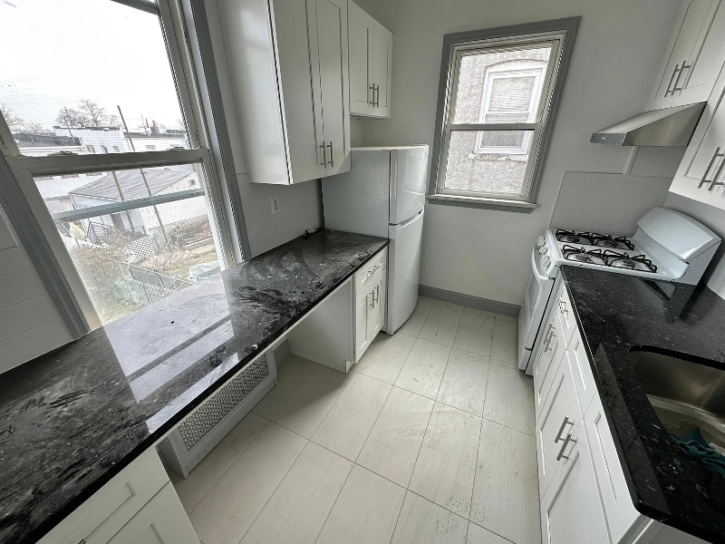 272 Logan Ave Unit 2nd Fl, The Bronx, NY 10465 Room for Rent in The