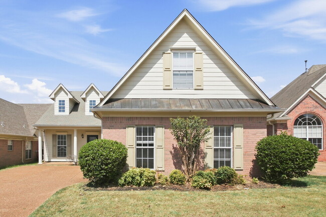 Building Photo - 1146 Warwick Pl