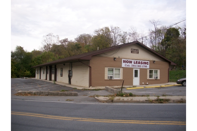 Primary Photo - 163 N Conococheague St