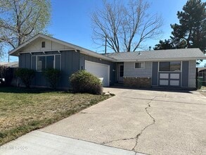 Building Photo - 1365 Akard Dr