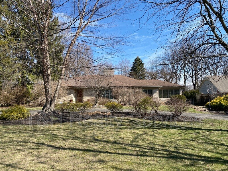 7525 N Meridian St, Indianapolis, IN 46260 House Rental in