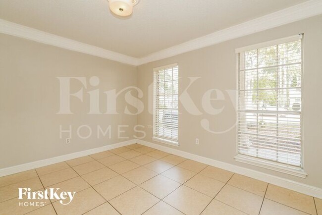 Building Photo - 17327 Rolling Creek Dr