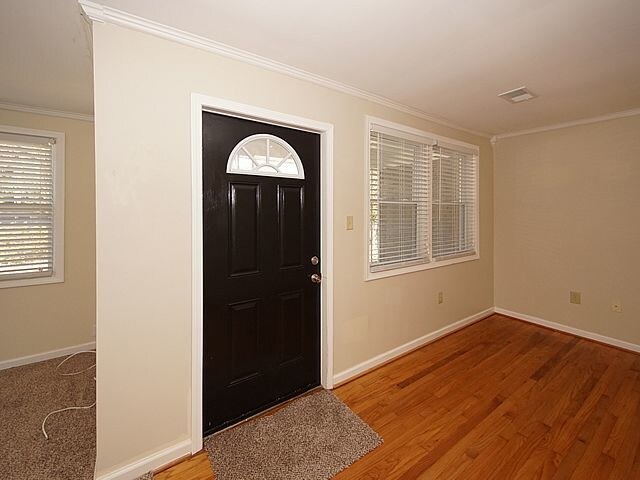 Foto del edificio - 4277 Royal Harbor Rd