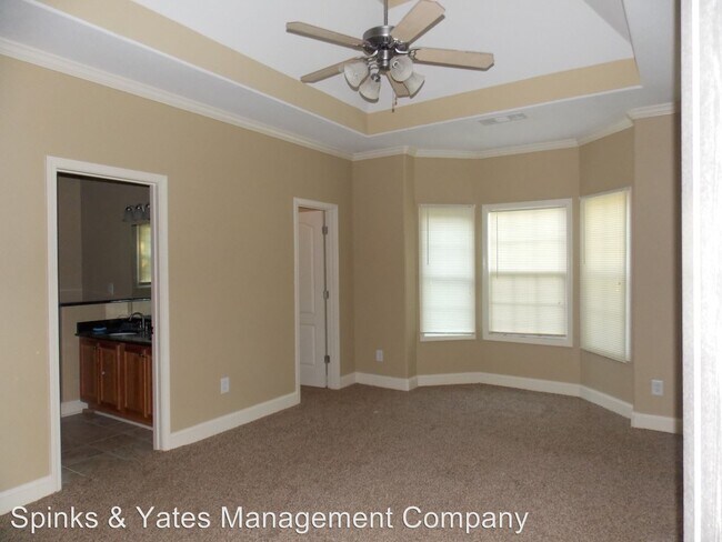 Building Photo - 4 br, 2 bath House - 200 Jasmine Lane