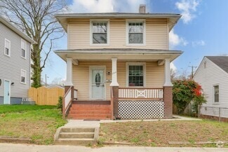 Building Photo - 2514 5th Ave