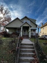 Building Photo - 95 Fairmount Ave