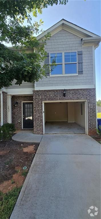 Building Photo - 5831 Taka Ln