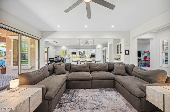 Building Photo - 47 Grand Masters Dr