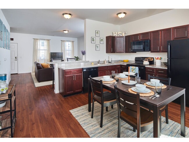 Kitchen - 142 Candleford Hts