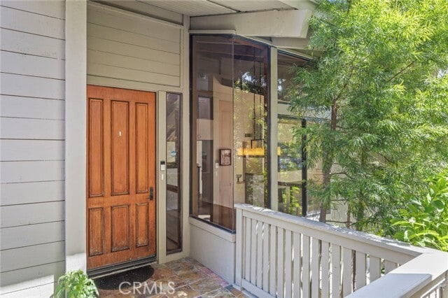 Building Photo - 4 Woodhaven Dr