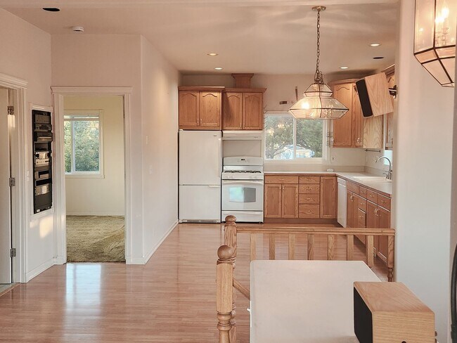 Foto del edificio - Easy access to the Birch Bay Coastline! La...