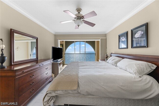 Foto del edificio - 25900 Hickory Blvd