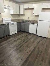 Building Photo - 3412 Townhouse Dr